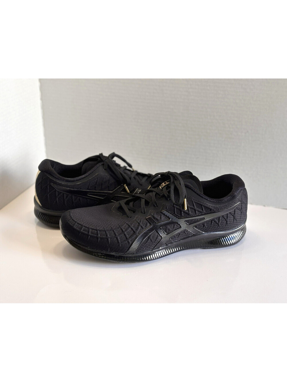 Asics Gel-Quantum Infinity 1021A056 Men's 11 Black Mesh Athletic Running Sneaker